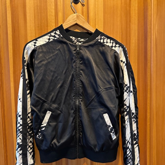 blanc noir Jackets & Blazers - EUC Reversible Blanc Noir Jacket